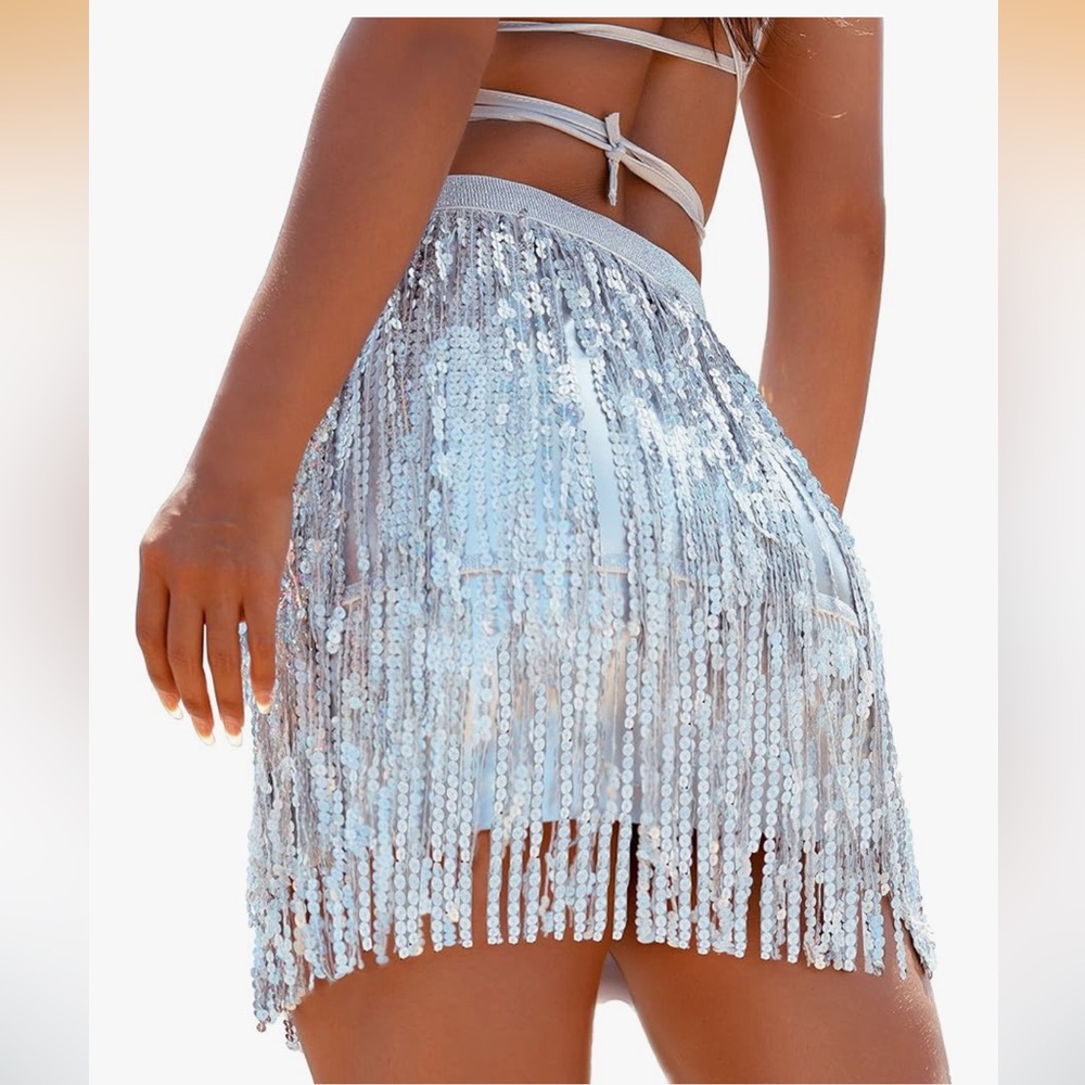 Silver Fringe sequin Festival/costume Mini Skirt. Size 0-2